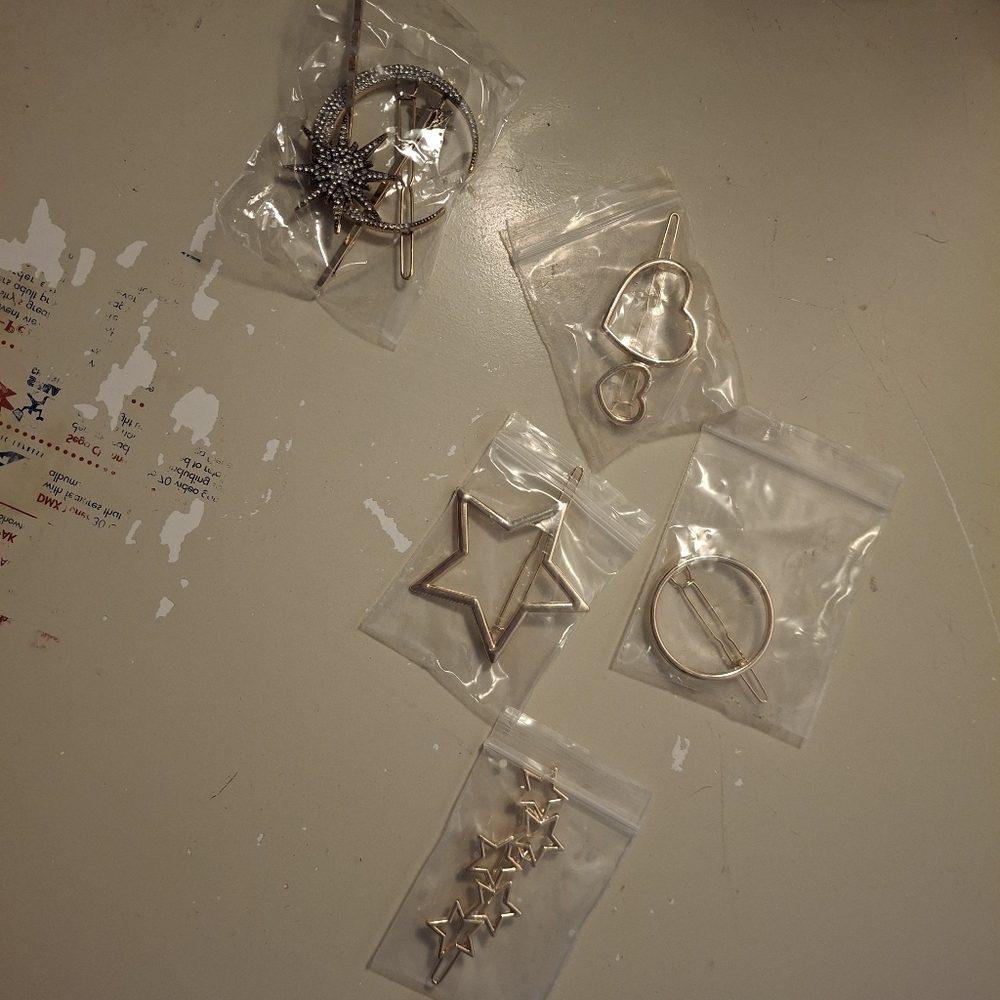 Set Of 7 Gold And Rhinestone Hair Clips - Picture 8 of 8